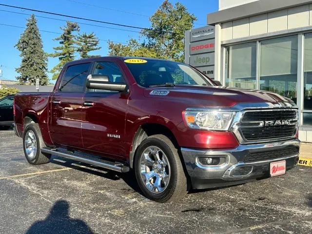 2019 RAM 1500 Big Horn/Lone Star Crew Cab 4x4 57 Box