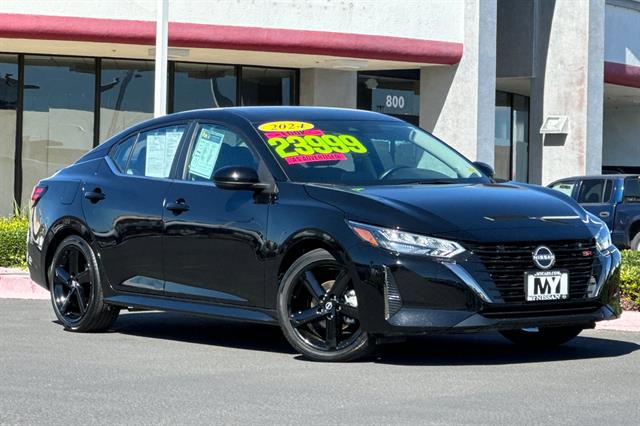 2024 Nissan Sentra SR Xtronic CVT 2024 Nissan Sentra SR Xtronic CVT