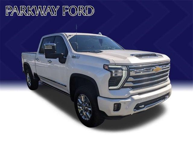 2024 Chevrolet Silverado 2500HD 4WD Crew Cab Standard Bed High Country