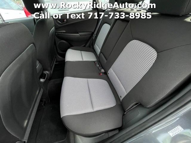 2023 Hyundai Kona SE
