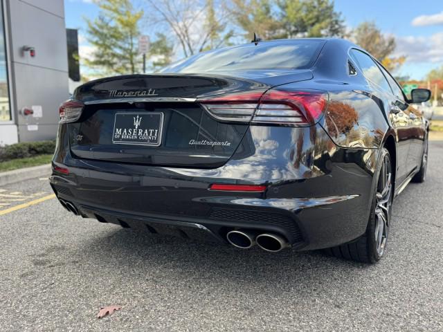 2024 Maserati Quattroporte Modena Ultima Q4