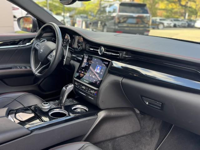 2024 Maserati Quattroporte Modena Ultima Q4