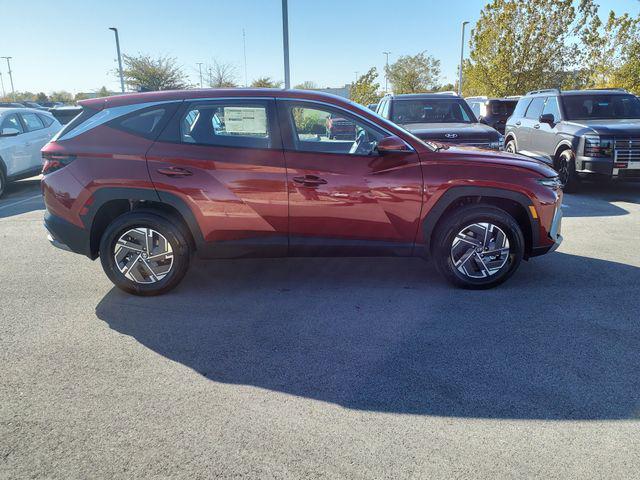 2026 Hyundai Tucson Hybrid Blue SE