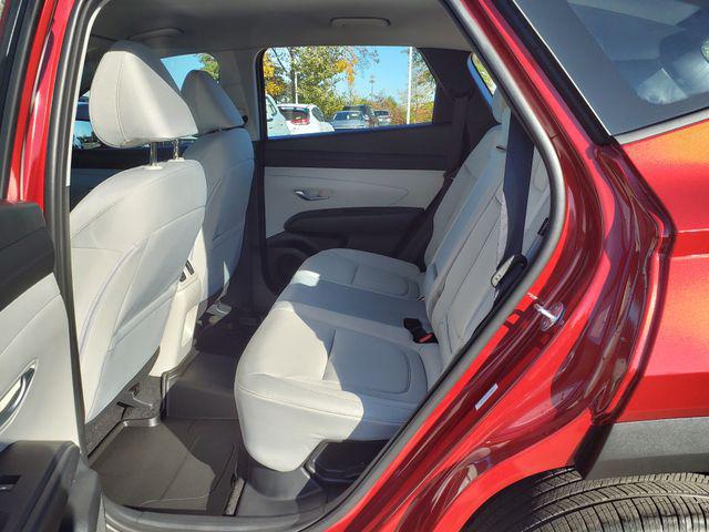 2026 Hyundai Tucson Hybrid Blue SE