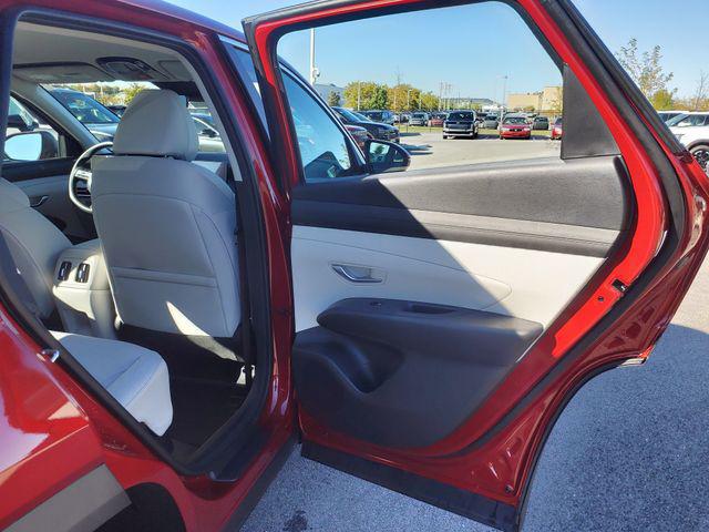 2026 Hyundai Tucson Hybrid Blue SE