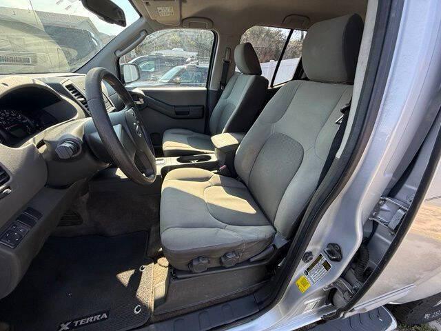 2011 Nissan Xterra S