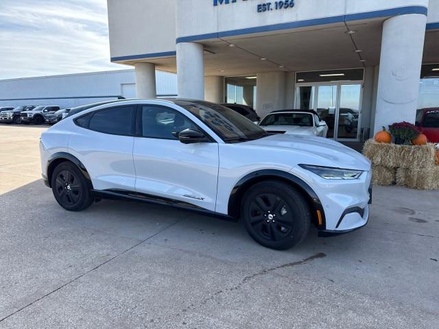 2023 Ford Mustang Mach-E California Route 1