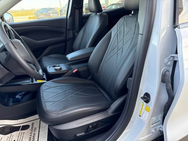 2023 Ford Mustang Mach-E California Route 1