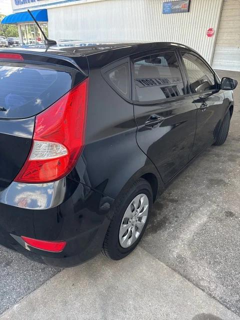 2017 Hyundai Accent SE