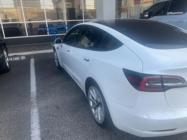 2022 Tesla Model 3 Rear-Wheel Drive