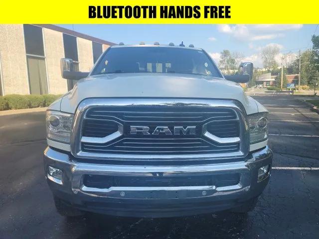 2018 RAM 3500 Limited Crew Cab 4x4 8 Box 2018 RAM 3500 Limited Crew Cab 4x4 8 Box