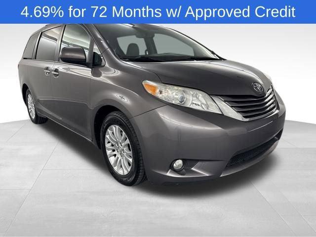 2016 Toyota Sienna XLE 8 Passenger 2016 Toyota Sienna XLE 8 Passenger