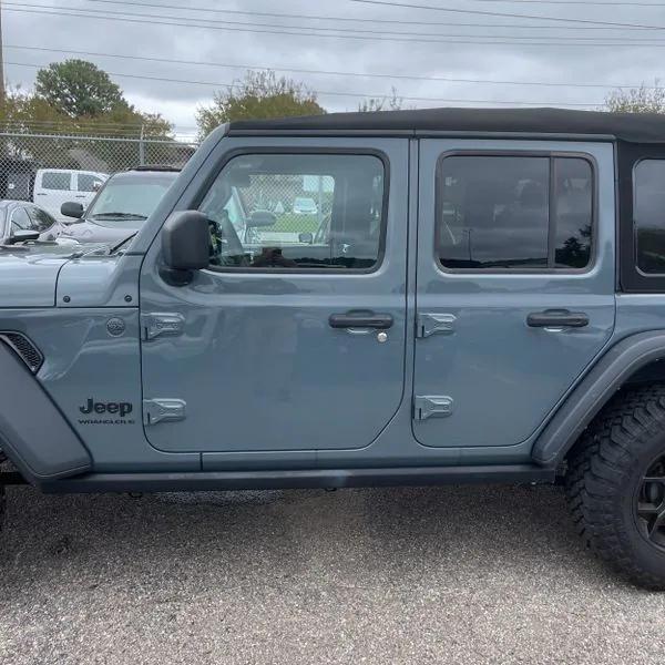 2024 Jeep Wrangler 4-Door Willys 4x4