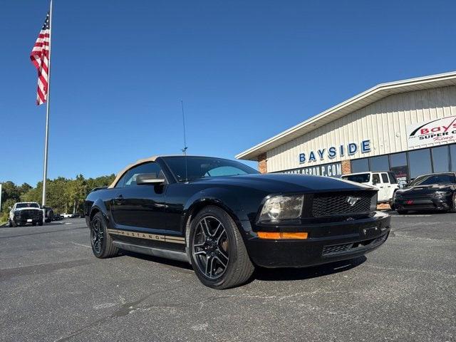 2005 Ford Mustang 