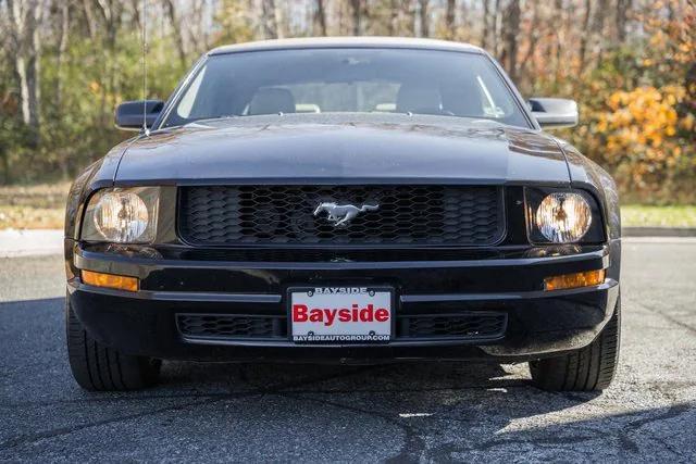 2005 Ford Mustang 2005 Ford Mustang