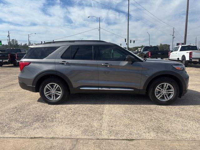 2022 Ford Explorer XLT 2022 Ford Explorer XLT