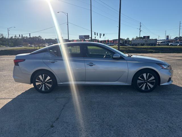 2022 Nissan Altima SV FWD