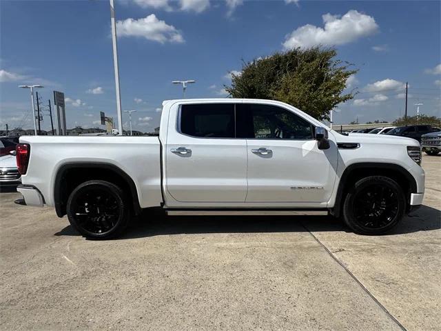 2023 GMC Sierra 1500 4WD Crew Cab Short Box Denali