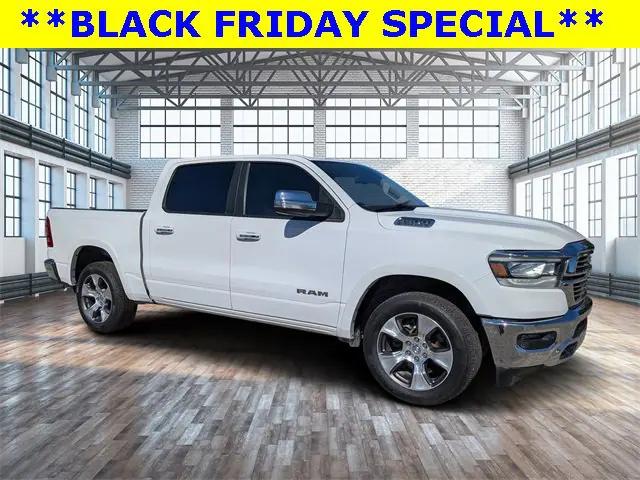 2020 RAM 1500 Laramie Crew Cab 4x4 57 Box