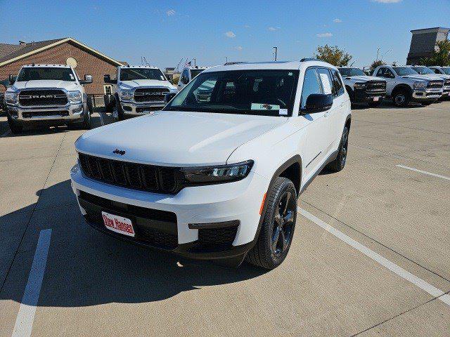 2023 Jeep Grand Cherokee L Limited 4x4 2023 Jeep Grand Cherokee L Limited 4x4