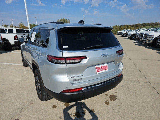 2022 Jeep Grand Cherokee L Limited 4x4 2022 Jeep Grand Cherokee L Limited 4x4