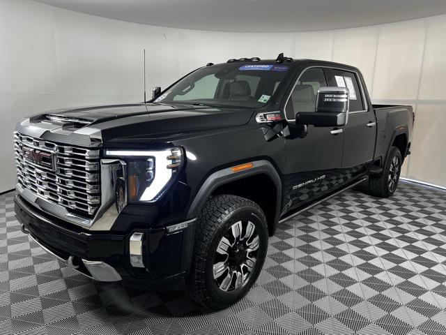 2024 GMC Sierra 2500HD 4WD Crew Cab Standard Bed Denali 2024 GMC Sierra 2500HD 4WD Crew Cab Standard Bed Denali