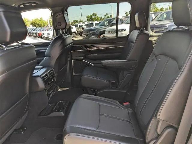 2024 Jeep Wagoneer Series III 4x4