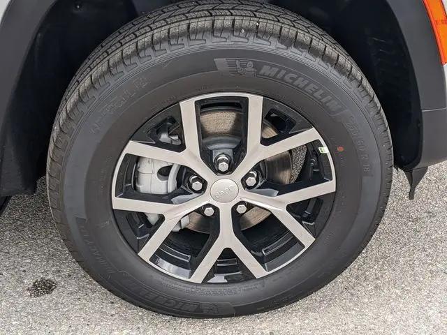 2025 Jeep Grand Cherokee Limited 4x4