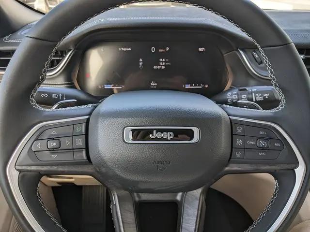 2025 Jeep Grand Cherokee Limited 4x4