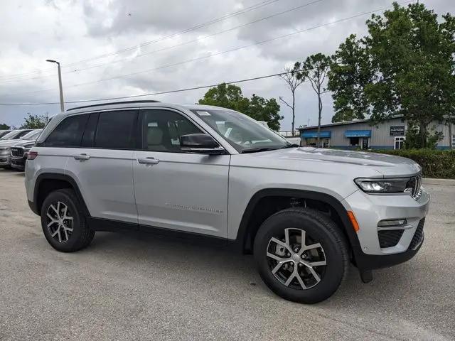 2025 Jeep Grand Cherokee Limited 4x4 for sale in Fort Myers, FL