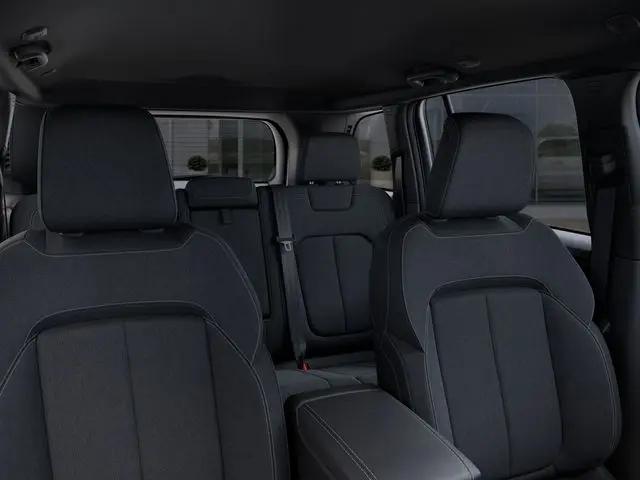 2025 Jeep Grand Cherokee Laredo 4x2