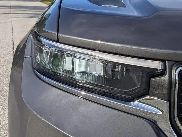2025 Jeep Grand Cherokee Laredo X 4x2