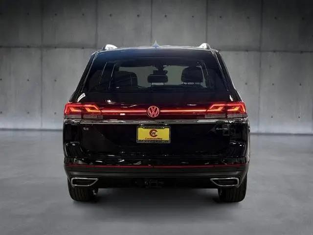 2026 Volkswagen Atlas SE with Technology