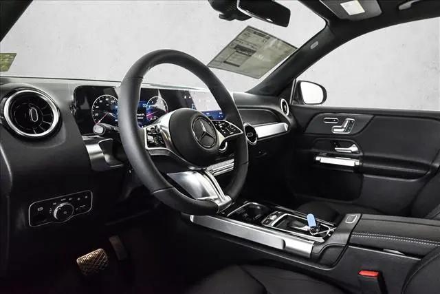 2026 Mercedes-Benz GLB 4MATIC