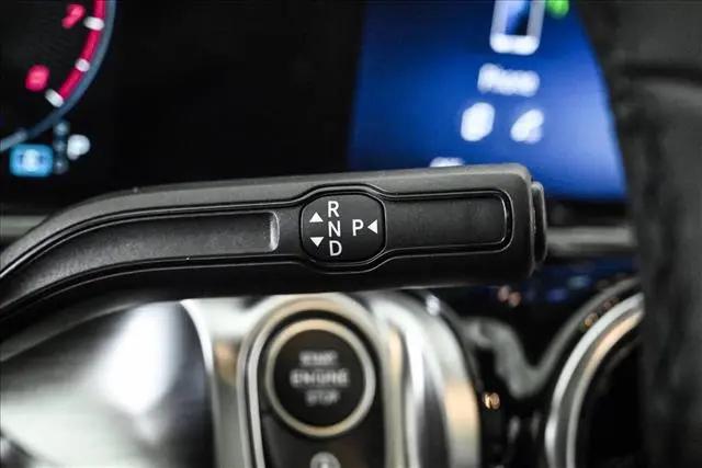 2026 Mercedes-Benz GLB 4MATIC