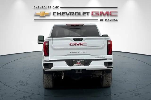2026 GMC Sierra 2500HD Crew Cab, Standard Bed, Denali, 4WD