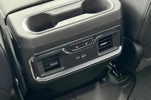 2026 GMC Sierra 2500HD Crew Cab, Standard Bed, Denali, 4WD
