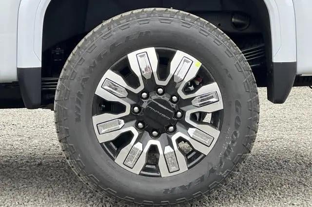 2026 GMC Sierra 2500HD Crew Cab, Standard Bed, Denali, 4WD