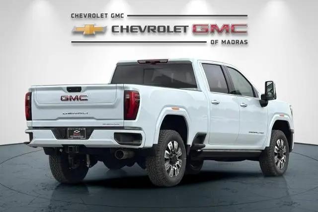 2026 GMC Sierra 2500HD Crew Cab, Standard Bed, Denali, 4WD