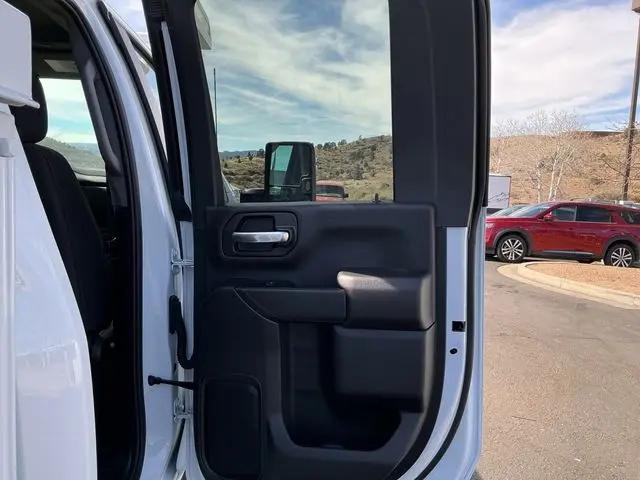 2025 Chevrolet Silverado 3500HD 4WD Double Cab Long Bed Work Truck