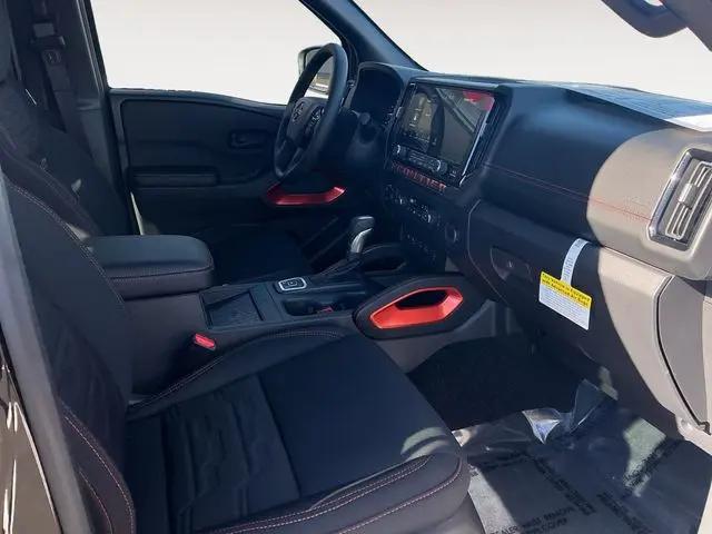 2026 Nissan Frontier Crew Cab PRO-4X 4x4