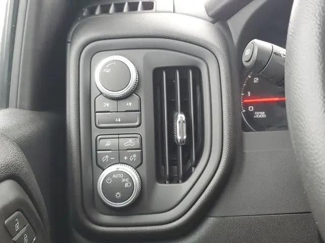2025 GMC Sierra 3500HD Pro