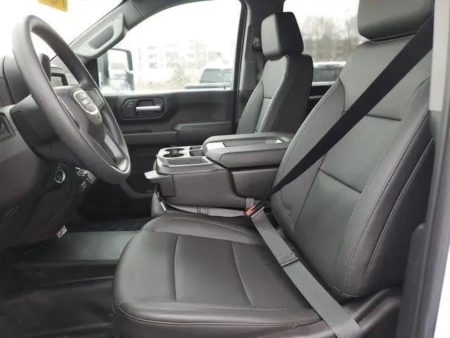 2025 GMC Sierra 3500HD Pro