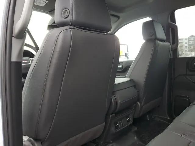 2025 GMC Sierra 3500HD Pro