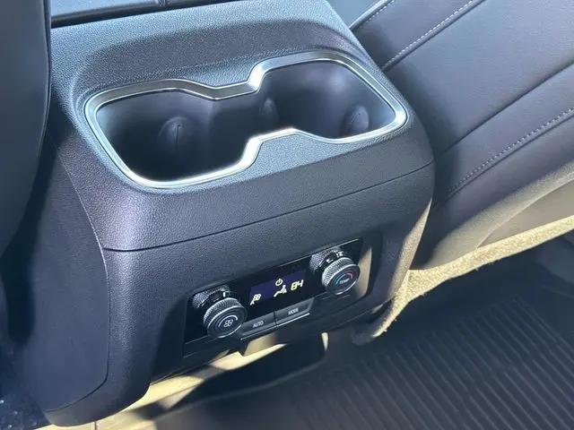 2026 Buick Enclave Preferred FWD