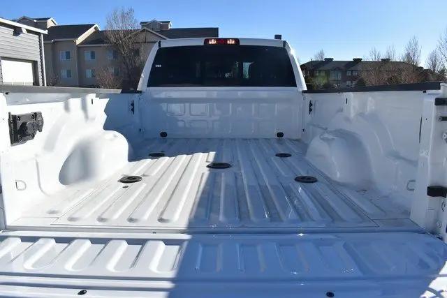 2026 Ram 3500 Tradesman Crew Cab 4x4 8' Box