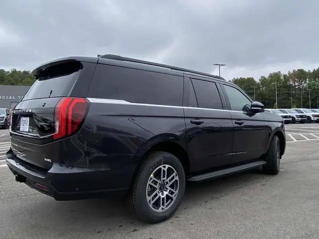 2025 Ford Expedition Active MAX