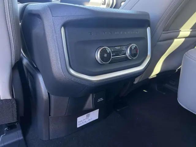 2025 Ford Expedition Active MAX