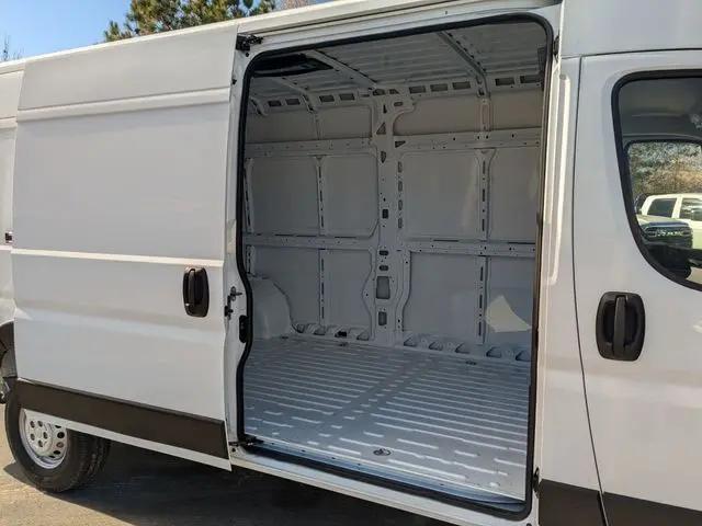 2026 Ram ProMaster Cargo Van Tradesman High Roof 159" WB EXT w/Pass Seat