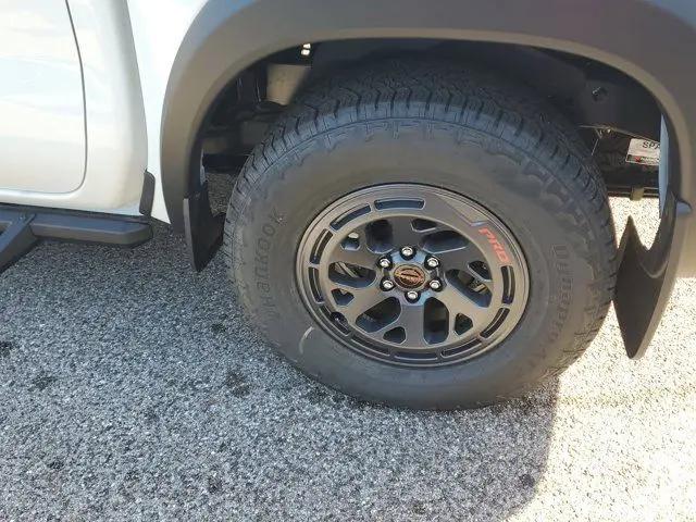 2026 Nissan Frontier Crew Cab PRO-X 4x2